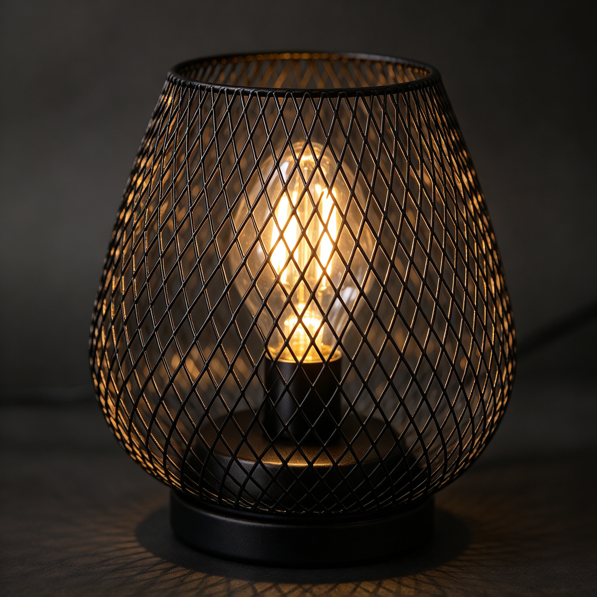 🖤 Modern Lighting | Iron Mesh Craft | Bedroom Decor | Stylish Gift Choice | Cozy Shadow Glo